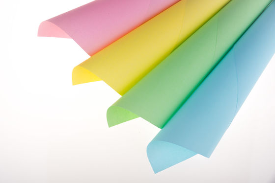 A Grade NCR Paper With High Smoothness And 100% Virgin Wood Pulp For Commercial Bill